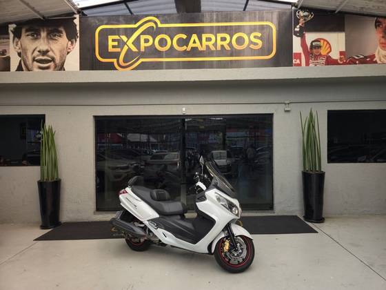 DAFRA MAXSYM 400i DAFRA MAXSYM 400i